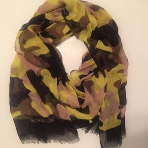 michael kors camo scarf